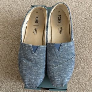 TOMS Classic Blue Slub Chambray